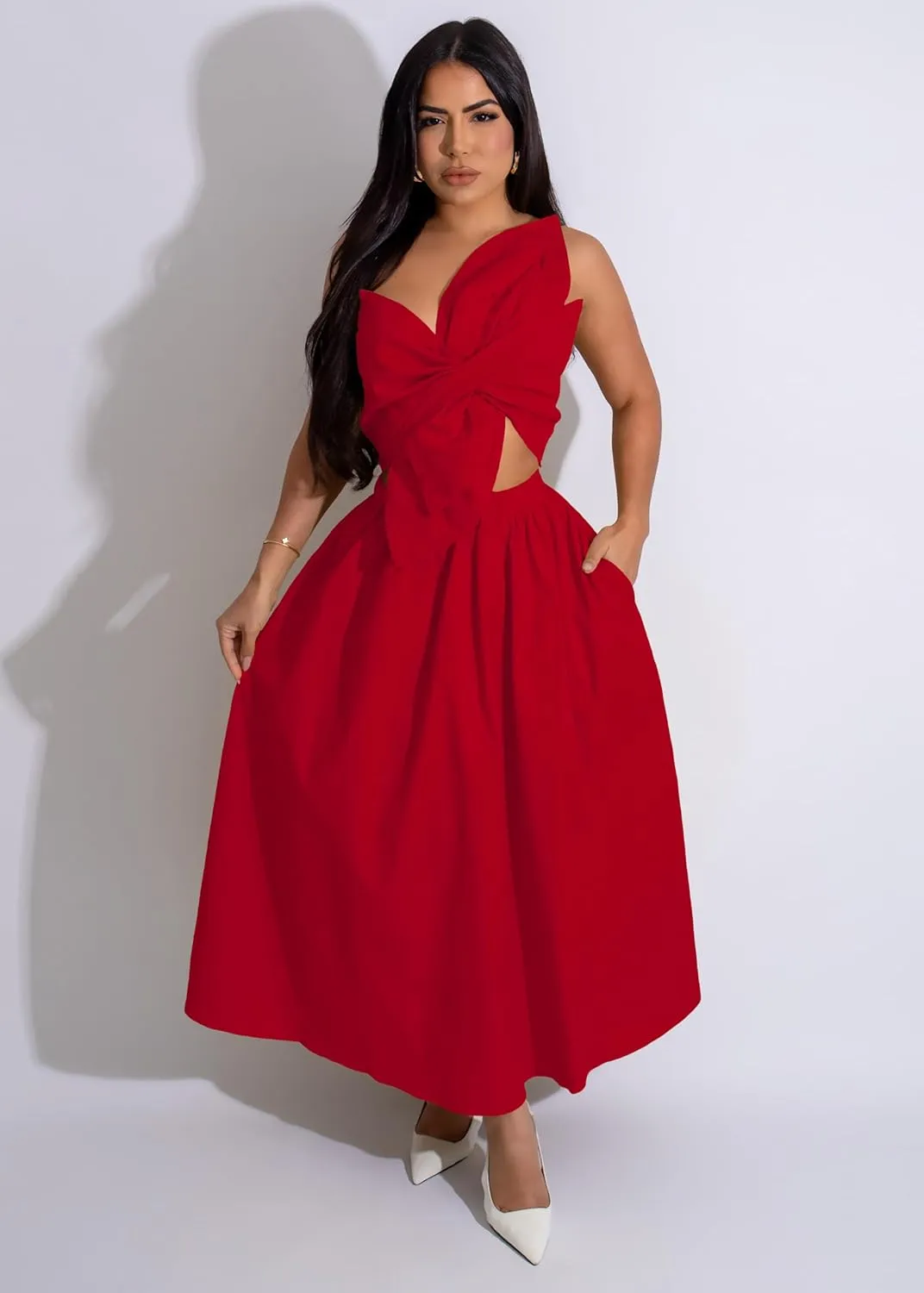 Midi Dresses for Women Casual Summer Sundresses Vacation Outfits Spaghetti Strap Smocked Women Maxi Dress with Pockets