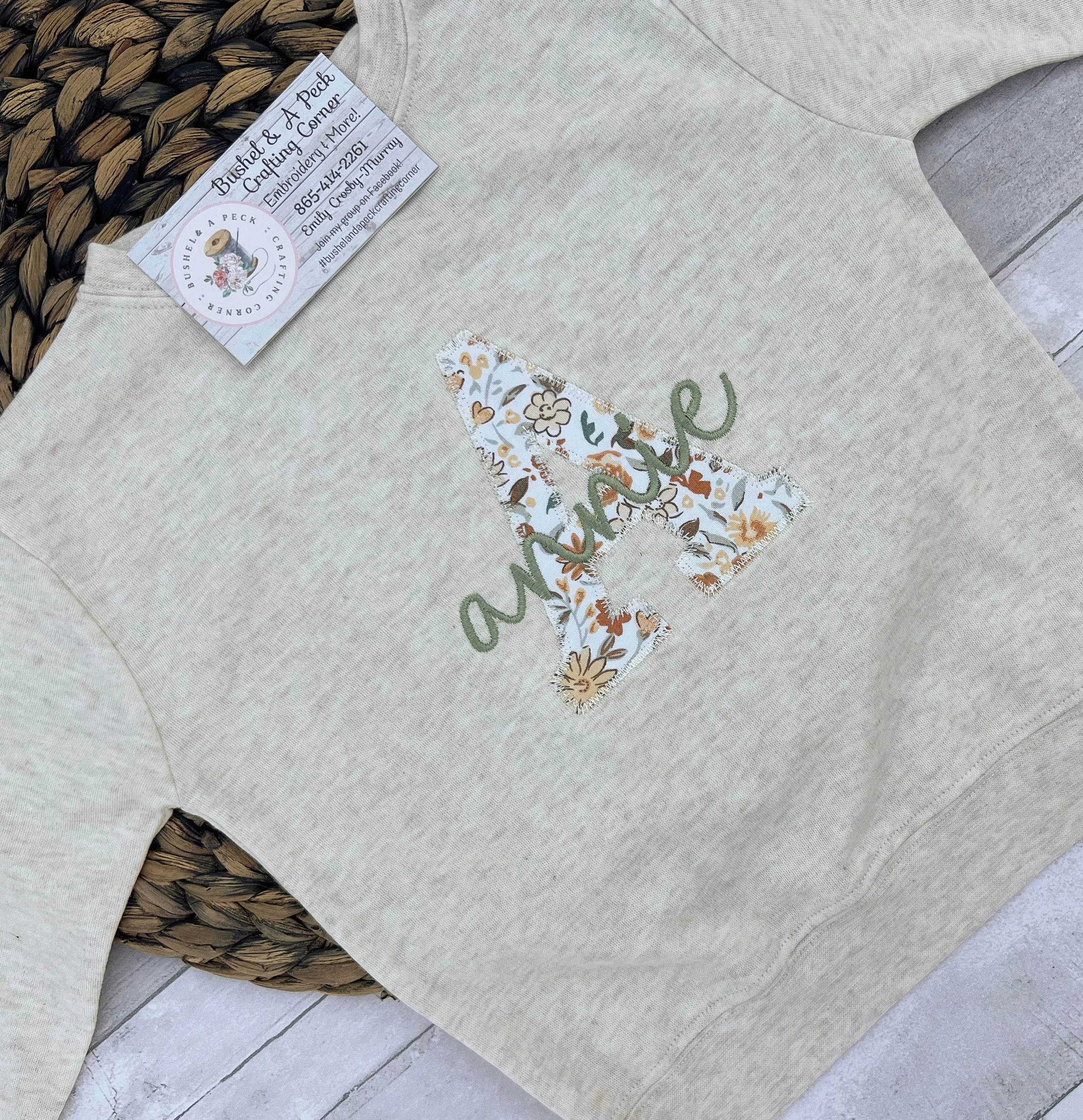Oatmeal Short/Long Sleeve Shirts with Blooming Wildflowers Applique (Initial Style)