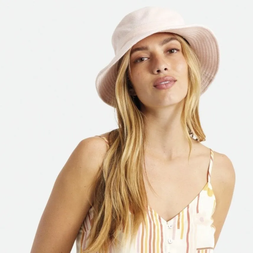 Petra Packable Hat (Soft Pink)