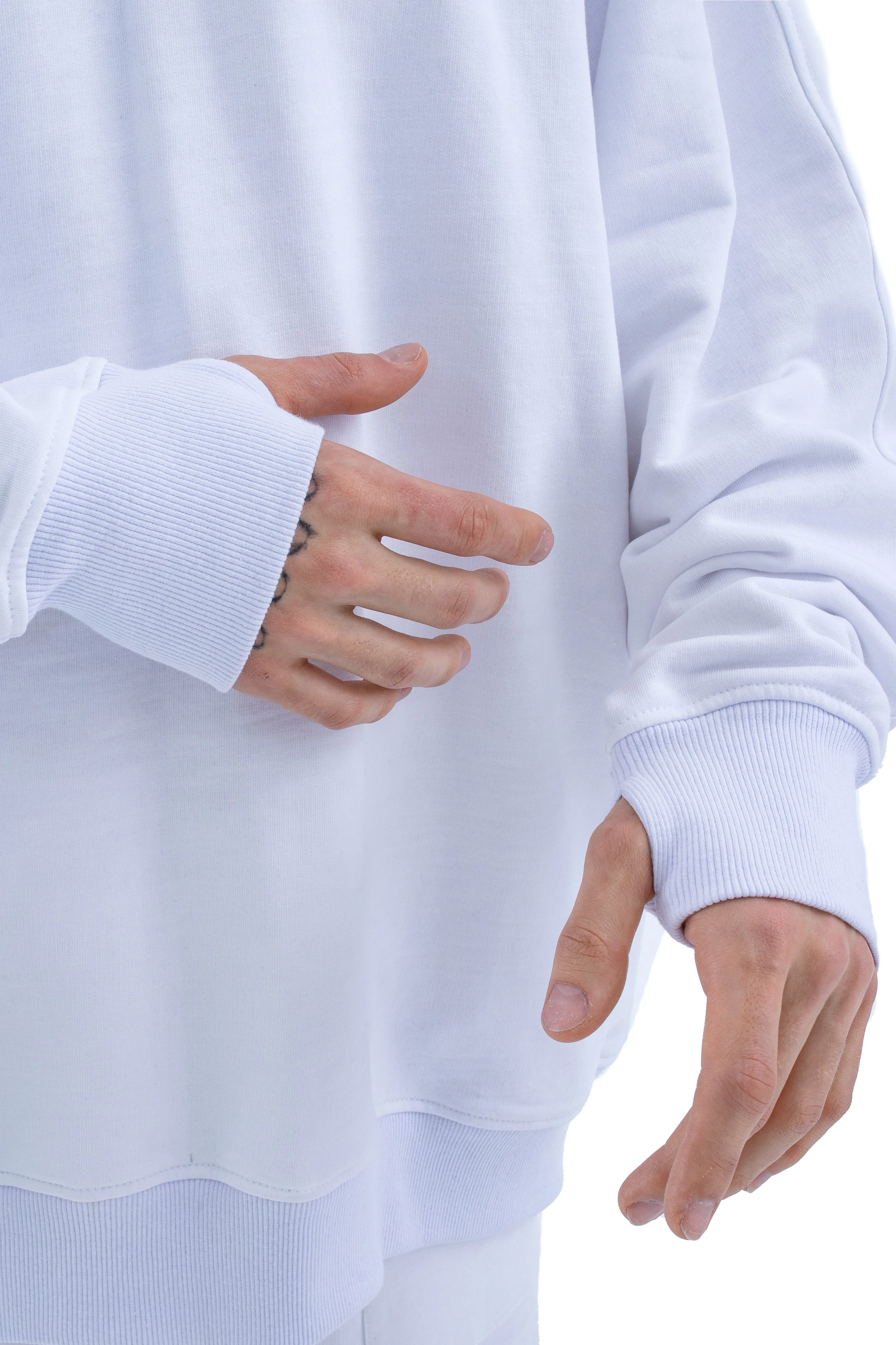 RUN(A)WAY WHITE OVERSIZED SWEATSHIRT