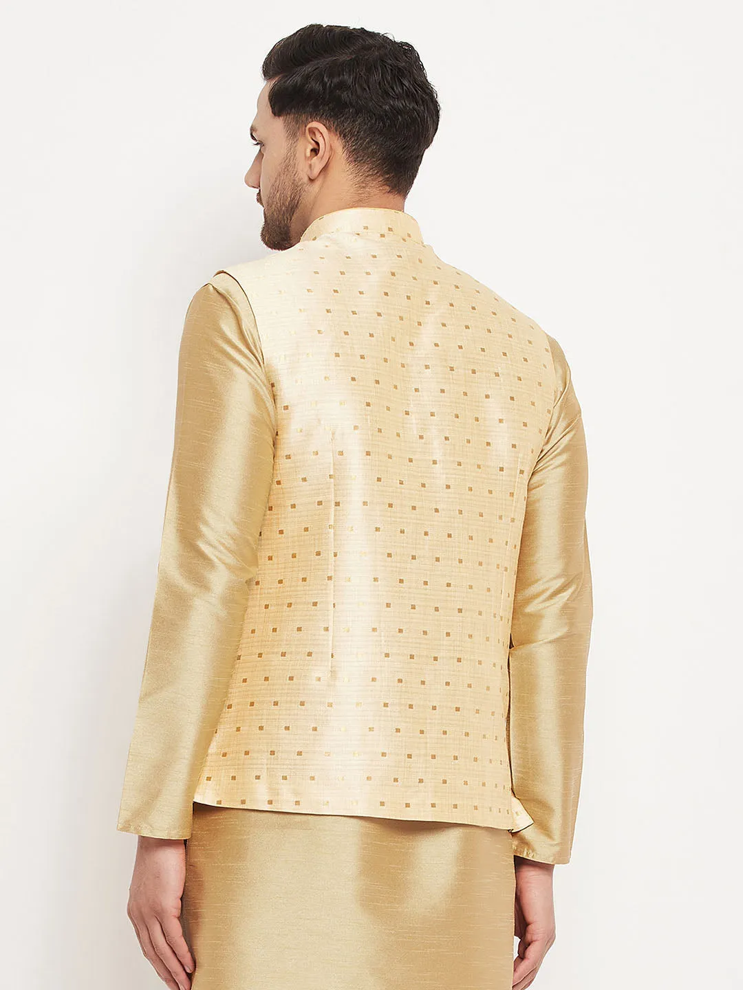 VASTRAMAY Men's Gold Zari Nehru Jacket