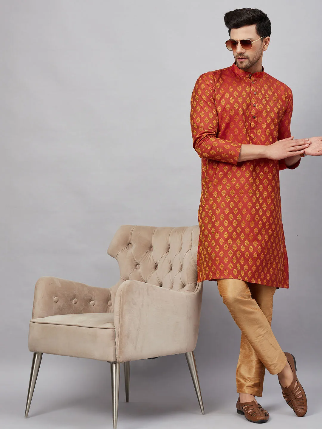 VASTRAMAY Red and Rose Gold Kurta Set