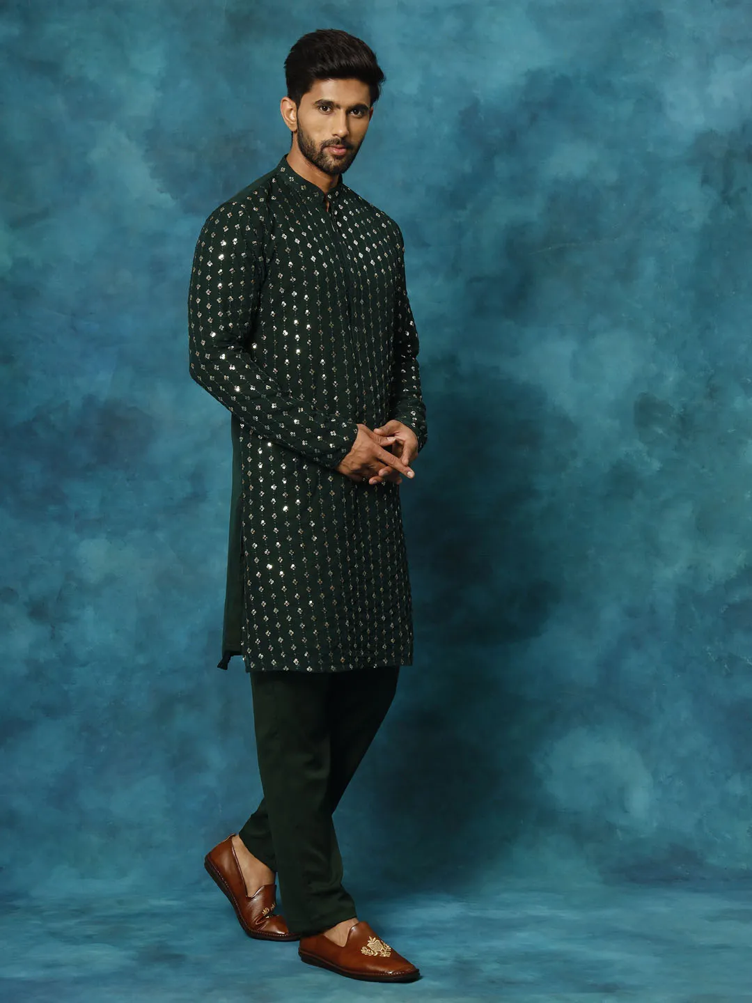 VM Men's Green Sequins Georgette Kurta Pyjama